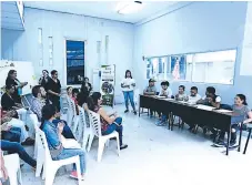  ??  ?? EVENTO. Conferenci­a de prensa ofrecida ayer por miembros de la Mesa Integral de la Niñez de San Pedro Sula.