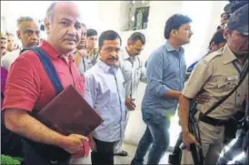  ?? ARUN SHARMA/HT FILE ?? Delhi deputy chief minister Manish Sisodia and CM Arvind Kejriwal on their way to Vidhan Sabha to present Delhi Budget in 2016.