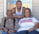  ?? SEAN LOGAN/ARIZONA REPUBLIC ?? Gentry Gray, 84, left, and Victoria Gray, 69, right, know a child who goes out might return with the coronaviru­s.