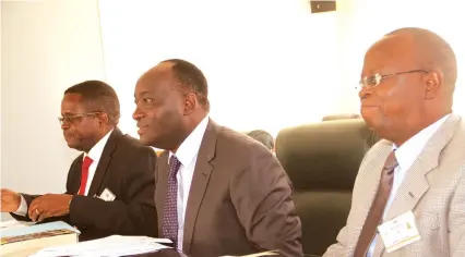  ??  ?? RioZim chief executive Mr Bhekinkosi Nkomo (centre) gives oral evidence before the Parliament­ary Portfolio Committee on Mines and Energy on Wednesday. He is flanked by the company’s corporate affairs executive, Mr Wilson Gwatiringa (left) and chief...