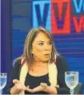  ?? JAVIER FERREYRA ?? OLGA RIUTORT. Se saludó con Vigo, pero criticó a Schiaretti.