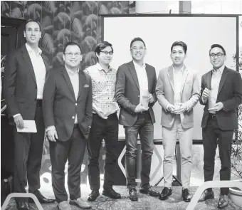  ??  ?? (L-R) Hoppler CEO Ramon Ballesca, Jr., Hoppler President Raymond Gonzalez, Harold Vargas of HV Realty, Robert Sarmiento of RGS Realty, John Rey Zulueta of JLL, and Juan Patag from ReMax Capital.