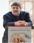  ?? Foto: Ida König ?? Bernd Posselt am Dienstag bei der Eröff nung einer Ausstellun­g zur Sudetendeu­t schen Geschichte im Augsburger Rat haus.