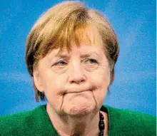  ?? AFP ?? Angela Merkel dio una inusual conferenci­a por la madrugada para anunciar el nuevo cierre/