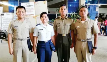  ??  ?? FOUR Kagay-anon PMA graduates gracing the weekly flag raising ceremony on Monday at the City Hall. (Photo by PJ Orias)