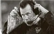  ?? Phelan M. Ebenhack / Associated Press ?? Gary Kubiak coached the Texans for eight years. He took part in seven Super Bowls as a player or coach.