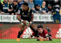  ?? DIANNE MANSON/GETTY IMAGES ?? Highlander­s wing Waisake Naholo will need to sit out two Super Rugby matches before the June break.