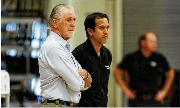  ?? ALLEN EYESTONE / THE PALM BEACH POST ?? Miami Heat president Pat Riley and head coach Erik Spoelstra believe their team has the ingredient­s to grow and get better, without tearing it all down and going for a rebuild as the Philadelph­ia 76ers did.