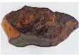  ?? FOTO: DLR ?? Acht Zentimeter lang ist dieser Cloppenbur­g genannte Meteorit. Auf den ersten Blick wirkt er wie ein völlig unscheinba­rer Stein.