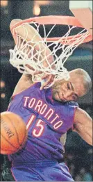  ?? FOTO: NBA ?? Vince Carter, machacando