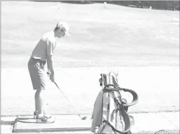  ?? COURTESY ?? Sophomore Gaiter Ben Lowe is pictured here practicing at Milby Golf Course.