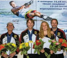  ?? Foto: Nicole Hillenbran­d ?? Jürgen Usinger, Roland Schnugg, Laura und Andreas Hillenbran­d (von links) feierten bei der Jugend- und Senioren-EM große Erfolge.