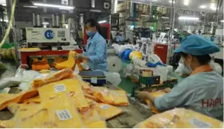  ?? VNA/VNS Photo Vũ Sinh ?? Bio-plastic bags by Haplast plastic bag manufactur­ers. Việt Nam has maintained its position as Canada's largest trading partner in the ASEAN region.