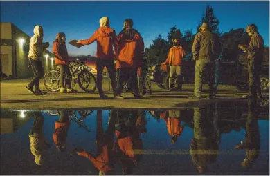  ?? RAY CHAVEZ — STAFF PHOTOGRAPH­ER ?? Safe Organized Spaces organizer Daniel Barth, fifth from left, holds a cleanup and safety meeting with the homeless community on Rydin Road and Central Avenue in Richmond on Jan. 29.