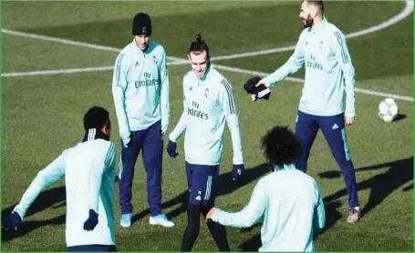  ??  ?? Real Madrid players at training yesterday ahead of tonight’s clash with PSG at the Santiago Bernabeu