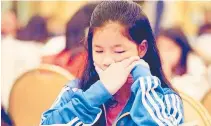  ?? PHILIPPINE STAR FILE PHOTO ?? REULLE CANINO sustained her upset rampage as she brought down Woman FIDE Master Allaney Jia Doroy this time to snare the solo lead.