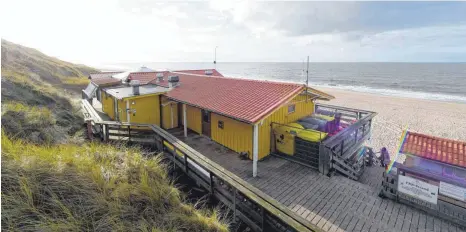  ?? FOTO: DPA ?? Das Strandrest­aurant Wonnemeyer ist auf Douglasien­stämmen direkt am Weststrand gebaut.
