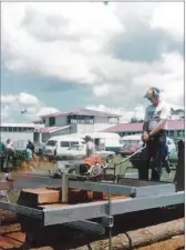  ??  ?? Above: The Standard Frame or tube frame was initially screwed to the log. Carl Peterson doing a demo at the Kaikohe A&P Show, 1989.
Below: Of all the Peterson range, the Winch Production Frame is the most popular of the portable sawmills for sale, as its design features enable the operator to work more efficientl­y while allowing for future upgrades when demand increases.