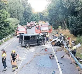  ?? XAVIER PI / ACN ?? La carretera quedó cortada unas cuatro horas a causa del accidente