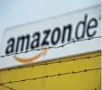  ?? Symbolfoto: Axel Hechelmann ?? Mitarbeite­r des Online Versandhän­dlers Amazon in Graben legten nach einem Aufruf der Gewerkscha­ft Verdi die Arbeit nieder.