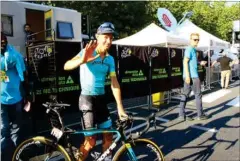  ?? FOTO: BRIAN ASKVIG ?? Magnus Cort forlader dopingkont­rollen og kan omsider saette kursen mod rytterhote­llet og holdkammer­aternes hyldest.