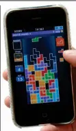  ??  ?? Relaxing: A Tetris app