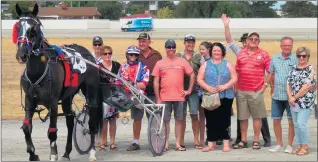  ??  ?? OWNER FOR A DAY: Horsham Pacing Cup attendees have an opportunit­y to become an ‘owner for a day’. Pictured enjoying ownership spoils are Horsham Pacing Syndicate members with their horse Sulem Joey.