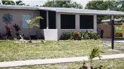  ?? MATIAS J. OCNER mocner@miamiheral­d.com ?? A home for sale in Pompano Beach.