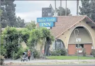  ?? KARL MONDON — STAFF PHOTOGRAPH­ER ?? Bella Vista Inn, a 64-unit hotel in Santa Clara, has been approved to become housing for homeless and low-income residents.