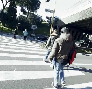  ?? (foto Barsoum/Proto) ?? Rischio
Le strisce pedonali all’ultimo semaforo di corso Francia in direzione Parioli