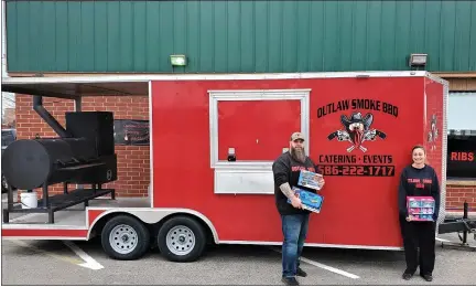  ?? SUBMITTED PHOTOS ?? Shawn Willson and his wife, Danielle, owners of Outlaw Smoke BBQ in Fraser, are holding a toy drive.