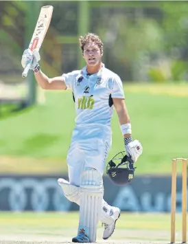  ?? /Johan Pretorius/Gallo Images ?? Showing the way: Raynard van Tonder celebrates his double ton for the Knights in their match against the Titans in Bloemfonte­in.