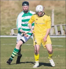  ?? Photograph: Stephen Lawson. ?? Michael MacKinnon, Oban Celtic, and David McAlister, Inveraray.