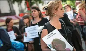  ??  ?? Manifestat­ion contre les violences faites aux femmes le 9 septembre à Paris.