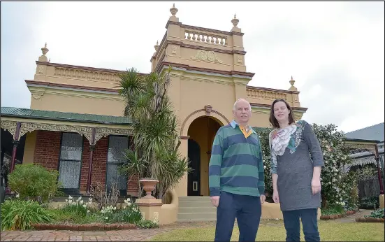  ??  ?? The historical Clendon House was built in Corowa in1898 and will be one of many great attraction­s as part of the upcoming ‘Rutherglen Corowa Unlocked’ event coming up. Pictured is current owner Brad Moore with Destinatio­n Rutherglen Executive Officer Alexandra Campbell.