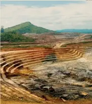  ?? REUTERS ?? Corsa all’oro. La miniera KCD gestita dal gruppo Randgold, nella Repubblica Democratic­a del Congo