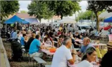  ?? ?? Samedi, à partir de 19h, la place du Boulodrome sera le lieu de rencontre des gourmets et gourmands du territoire Nord toulousain.