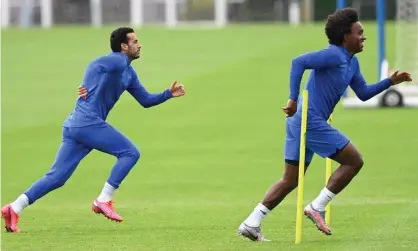  ??  ?? Willian (right) and Pedro will be important players in Chelsea’s attempt to secure a top-four place. Photograph: Darren Walsh/Chelsea FC/ Getty Images