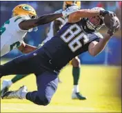  ?? Robert Gauthier Los Angeles Times ?? COACH Anthony Lynn praises Hunter Henry not only for his receiving but also for his blocking skills.