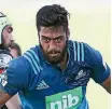  ??  ?? Loose forward Akira Ioane.