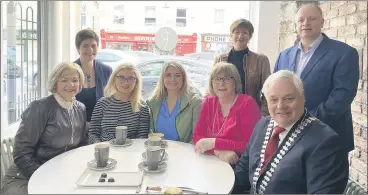  ?? Marian Roche) (Pic: ?? At last week’s meeting were, back l-r: Marie Healy, Fáilte Ireland; Sharon Corcoran, Cork County Council and Seamus Heaney, Pure Cork; Front l-r: Cllr Deirdre O’Brien; Amanda Slattery, Ballyhoura Developmen­t CLG; Triona O’Mahony, Munster Vales; Cllr Kay Dawson and Cllr Frank O’Flynn, Mayor of County Cork.