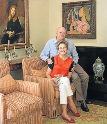  ?? Picture: JAC DE VILLIERS ?? PICTURE PERFECT: FW and Elita de Klerk at their home in Cape Town