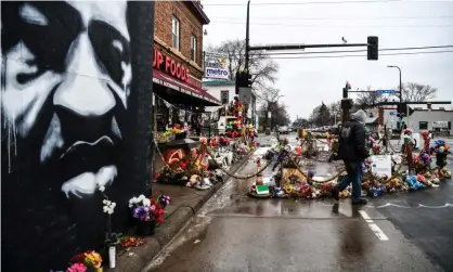  ?? Photograph: Chandan Khanna/AFP/Getty Images ?? A memorial for George Floyd in Minneapoli­s, Minnesota, on Wednesday.