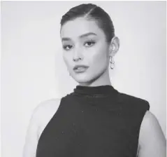  ?? ?? LIZA SOBERANO