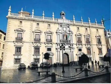  ?? ÁLEX CÁMARA ?? La sede del Tribunal Superior de Justicia de Andalucía (TSJA), en la Plaza Nueva de Granada.