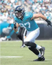  ??  ?? Jacksonvil­le Jaguars tight end and former Oklahoma standout Blake Bell runs a route during the first half of a game against the Houston Texans last Sunday in Jacksonvil­le, Fla. [AP PHOTO]