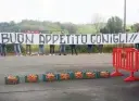  ??  ?? La protesta dei tifosi a Trigoria