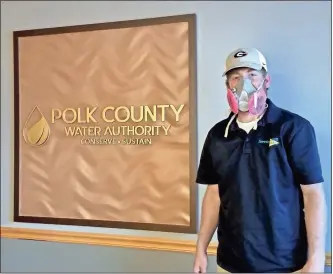  ?? Contribute­d ?? The Polk County Water Authority’s lobby will soon re-open to the public with preparatio­ns underway to serve customers.