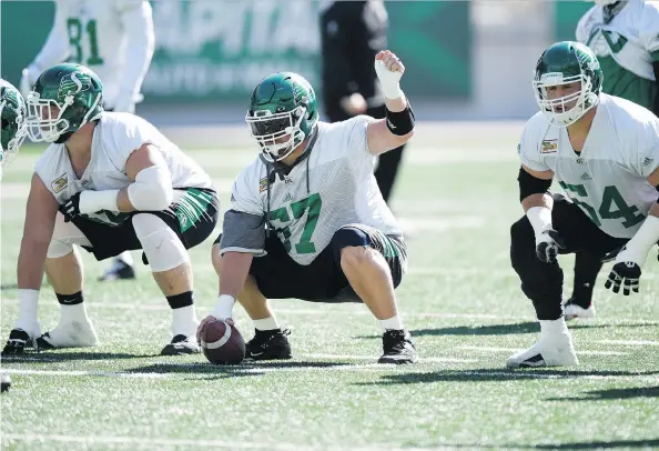  ?? TROY FLEECE ?? Roughrider­s centre Brendon LaBatte was on the field at practice on Wednesday despite twice leaving Friday’s game in Hamilton because of an injured right ankle.