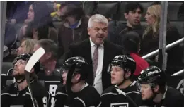  ?? MARCIO JOSE SANCHEZ — THE ASSOCIATED PRESS ?? Kings coach Todd McLellan and his charges tonight will take on the visiting Calgary Flames. The Kings are in second in the Western Conference, two points behind Vegas.